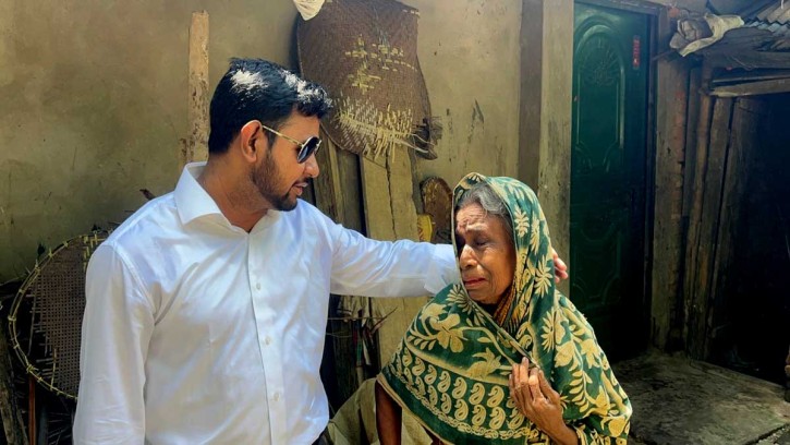 চবি সংলগ্ন জোবরা গ্রামে পুরুষশূন্য অবস্থা, আতঙ্কে দিন কাটাচ্ছেন নারীরা