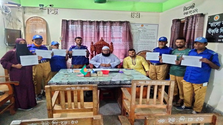 শত্রুজিৎপুর ইউনিয়নের ভরসা এখন চেয়ারম্যান মুফতি ওসমান গনি