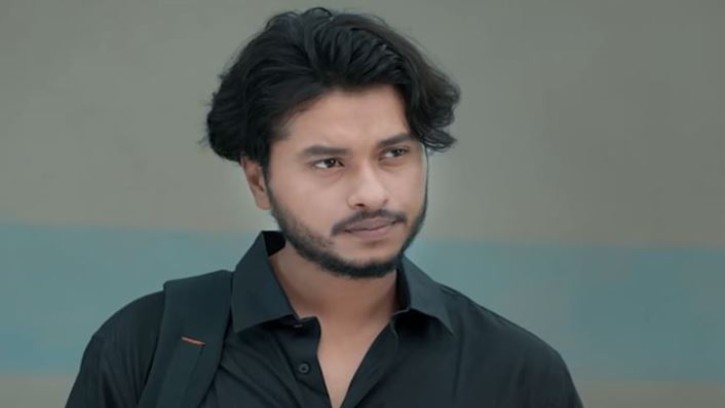 আরশ খানের অভিজ্ঞতা ধূমপান নয়, সুস্থ থাকাই আসল ফ্লেক্স