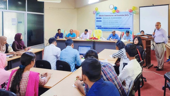 ডিগ্ৰীর পাশাপাশি পেশাগত জীবনে দক্ষতা অৰ্জন করতে হবে: হাবিপ্রবি উপাচার্য