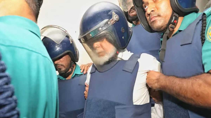 সাবেক প্রধান বিচারপতি খায়রুল হকের সাত দিনের রিমান্ড মঞ্জুর