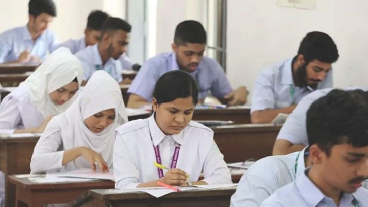২৪ জুলাইয়ের এইচএসসি ও সমমানের পরীক্ষাও স্থগিত