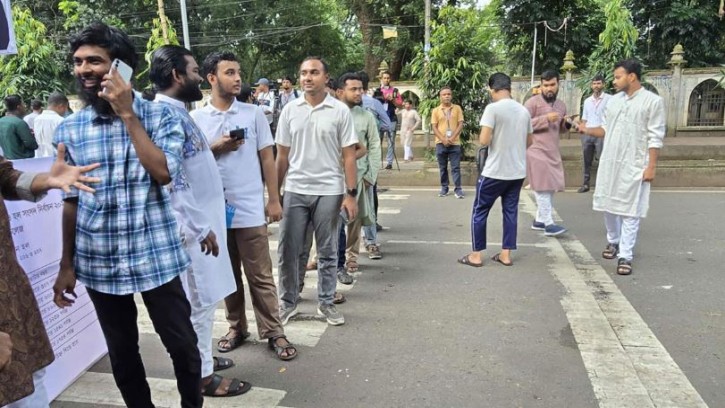 ঢাবি ডাকসু ও হল সংসদ নির্বাচনের ভোটগ্রহণ শেষ